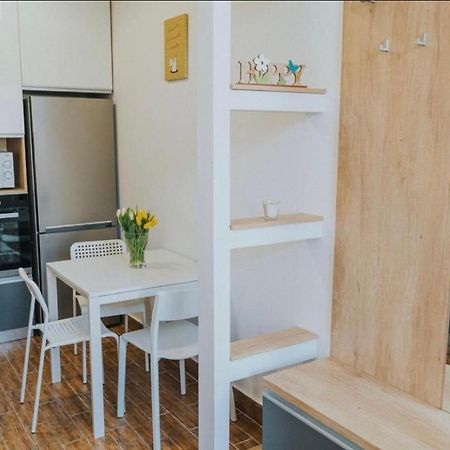 Aparte, Ultracentral Apartament In Moskovits Palace Oradea Exteriör bild