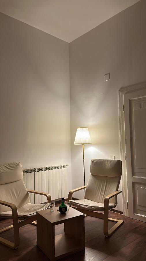 Aparte, Ultracentral Apartament In Moskovits Palace Oradea Exteriör bild
